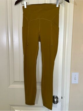 Lululemon Power Thru High Rise Tight Athletic Leggings Size 4